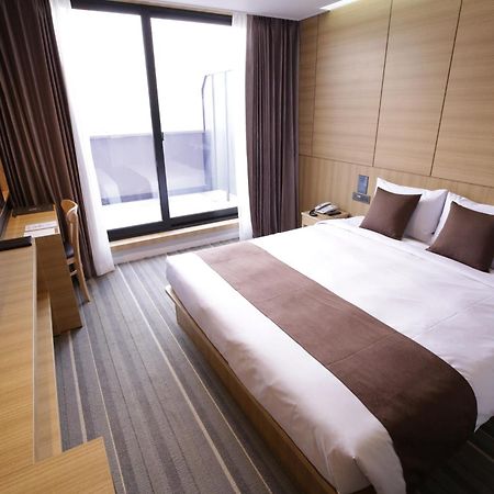 Honors Hotel Hwaseong Zewnętrze zdjęcie