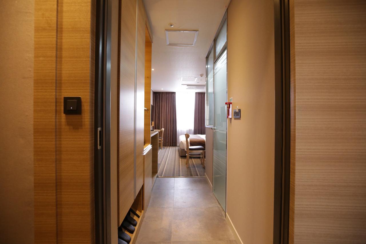 Honors Hotel Hwaseong Zewnętrze zdjęcie
