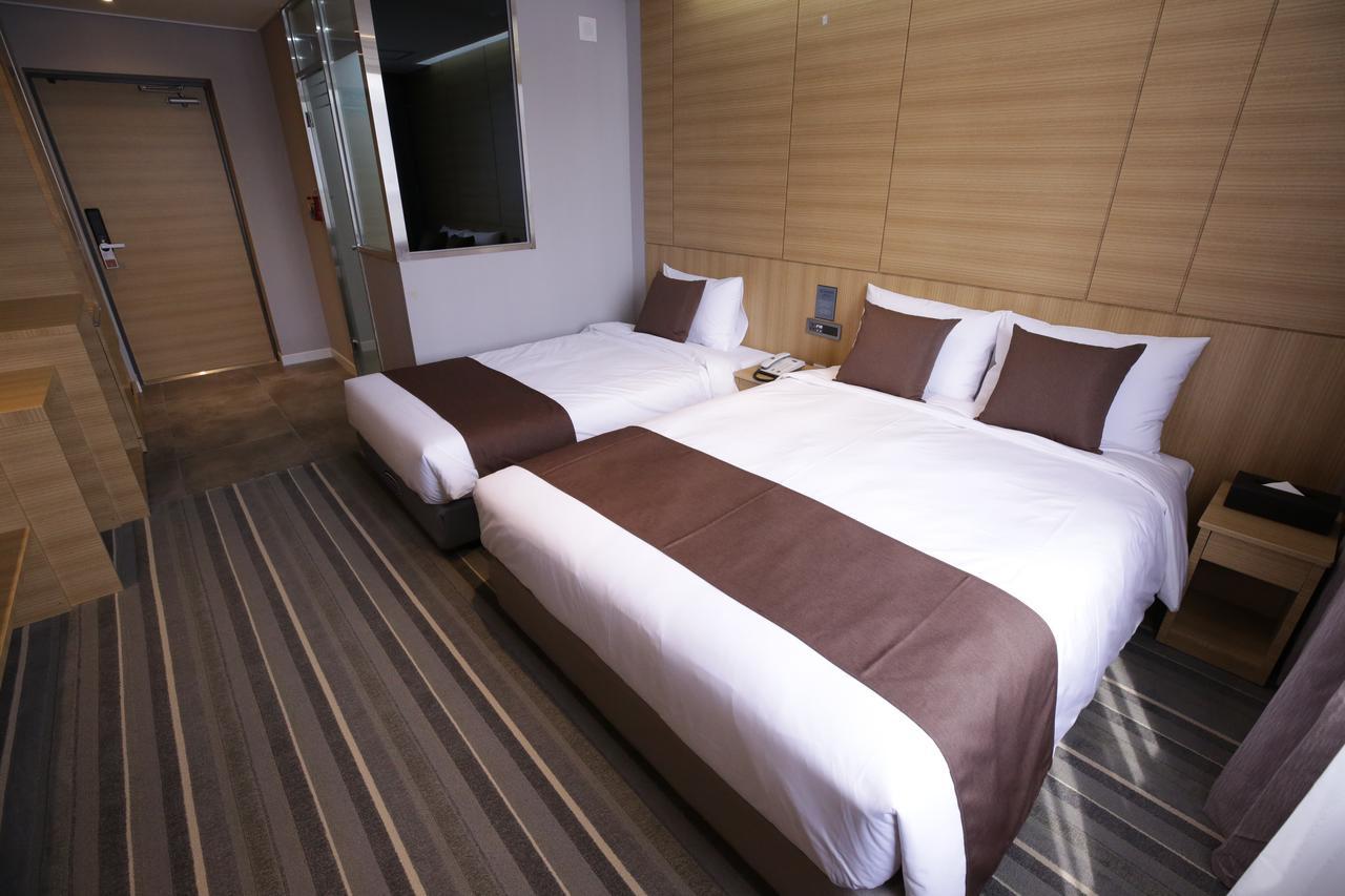 Honors Hotel Hwaseong Zewnętrze zdjęcie