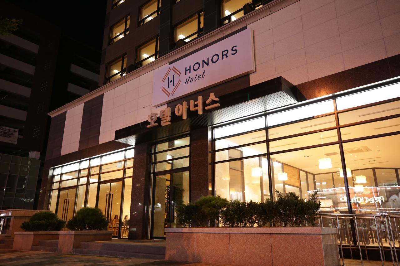 Honors Hotel Hwaseong Zewnętrze zdjęcie